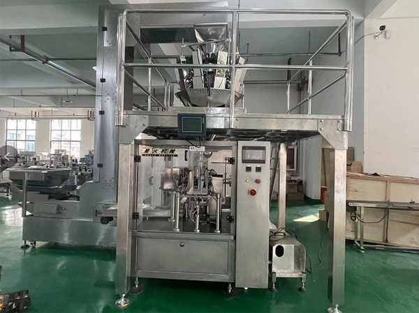 雞精全自動包裝機(jī)展示